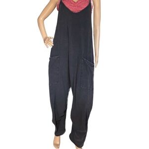 hot shot onesie Large ‘distressed black’ only worn once Free people